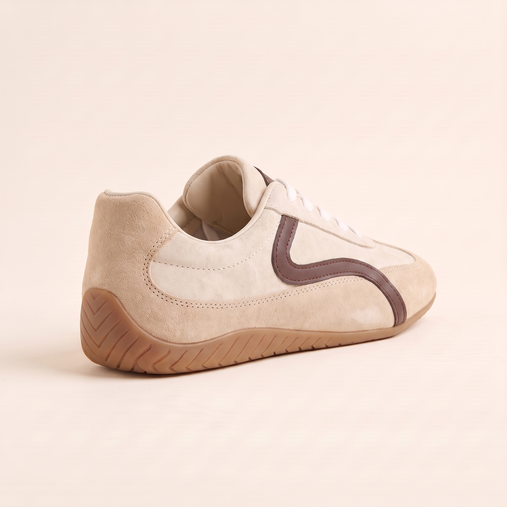 Bruna zapatilla retro efecto ante, vista trasera con suela de goma