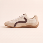 Bruna zapatilla retro efecto ante, vista de perfil