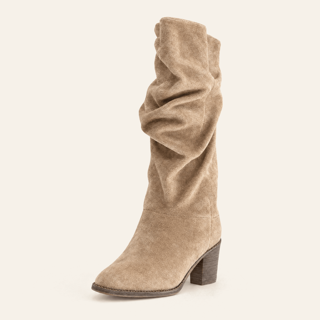 Castellana · Bota Slouch de Efecto Ante con Punta Almendrada - zapatos de mujer Calenzo