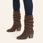 Castellana · Bota Slouch de Efecto Ante con Punta Almendrada - zapatos de mujer Calenzo