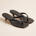 Sandalia de dedo tacon kitten negro - 3/4 par