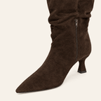 Lagasca · Bota Alta de Efecto Ante con Punta Fina - zapatos de mujer Calenzo
