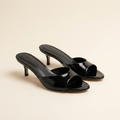 Lola · Mule de Tacón Kitten en Charol - zapatos de mujer Calenzo