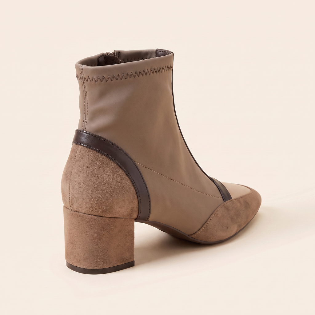Nadia kaki — vista trasera con cremallera y tacón