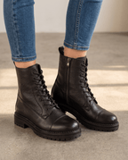 Sierra · Botín Militar de Piel con Cordones - zapatos de mujer Calenzo